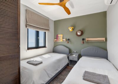 Casa-Vista-Divina_First-floor_twin-room-second-bedroom